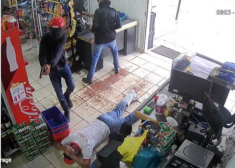 Dois mercados são assaltados quase que simultaneamente na cidade de Guaranta