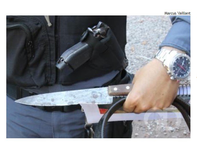 Jovem é esfaqueado no pescoço ao tentar separar briga