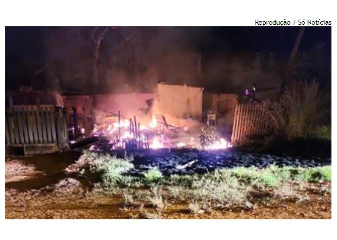 Homem morre carbonizado após incêndio destruir casa