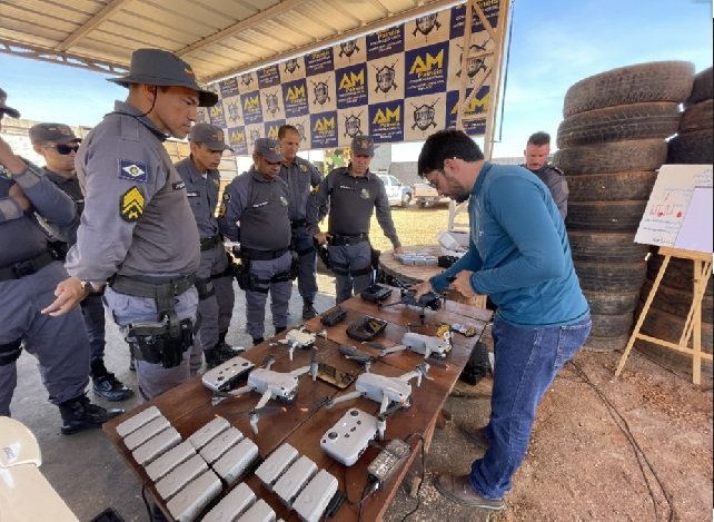 Policiais Militares de Colíder estão recebendo treinamento com drone termal. (Vídeo)