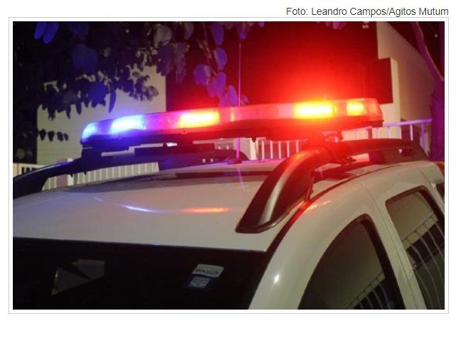 Agredida, mulher tenta fugir e marido derruba portão sobre ela