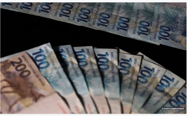 Dívida Pública sobe 2,38% em abril e fica em R$ 6,03 trilhões