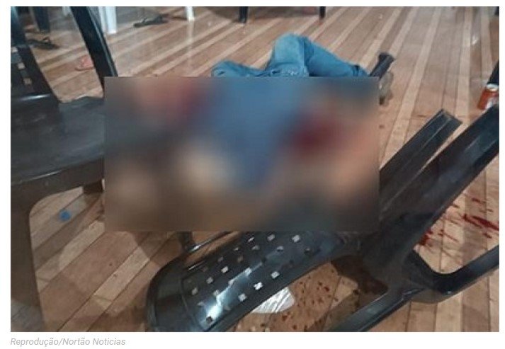Homem morre a tiros e amigo é baleado em distribuidora do interior