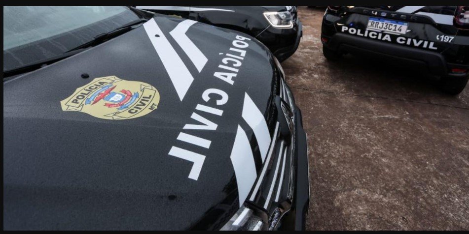 Homem simula tortura e corta orelhas para voltar com a ex