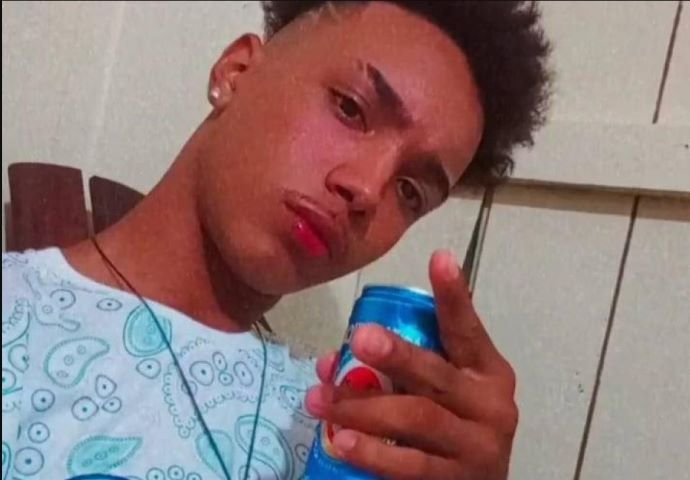 Jovem, de 18 anos, é executado com 11 tiros dentro de casa, em Sorriso.