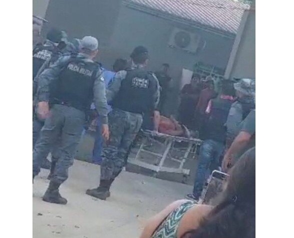 Mais dois suspeitos mortos em confronto com a polícia pelo sequestro do Sargento da PM; total de cinco criminosos mortos.