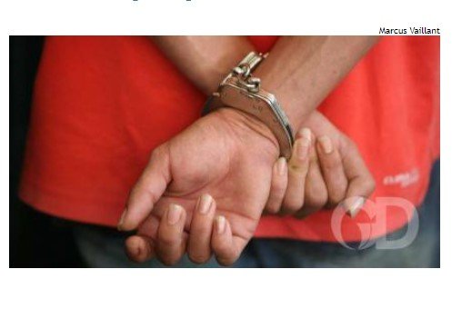 Homem é preso por importunar mulheres em festa de santo