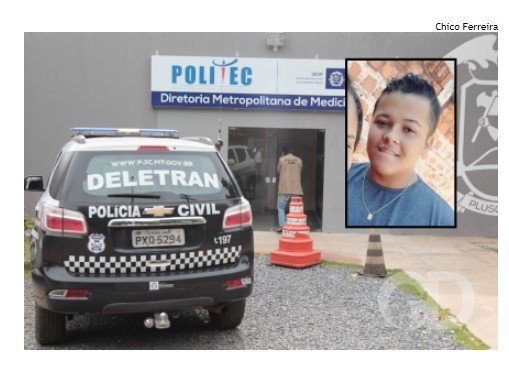 Carro capota e mata motorista de 24 anos que estava com a família