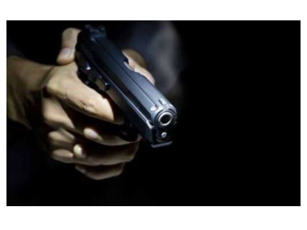 Tiroteio na madrugada deixa dois homens baleados em cidade de MT