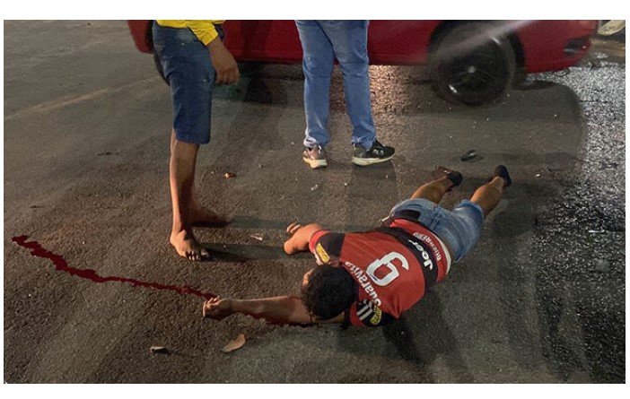 Strada atinge moto, motorista foge, é preso e motociclista vai para UTI do Regional em cidade de MT. (Fotos)
