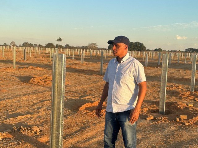 Pres. Câmara Ver. de Colíder Zé Moreira visitou a usina de energia solar, que está sendo implantada na nossa cidade. (Vídeo)