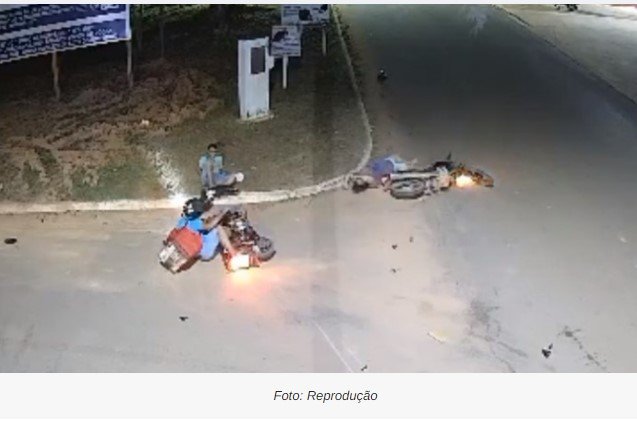 Motoboy 'embalado' causa acidente impressionante no 'Nortão'