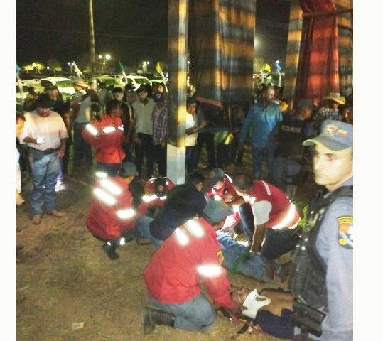 (Fotos) Desabamento de Arquibancada da Expovale deixa vários feridos enquanto festa acontecia em Juara