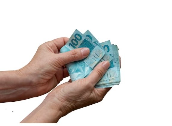 Golpistas da internet dá prejuízo de quase 3,5mil em mulher de Colíder.
