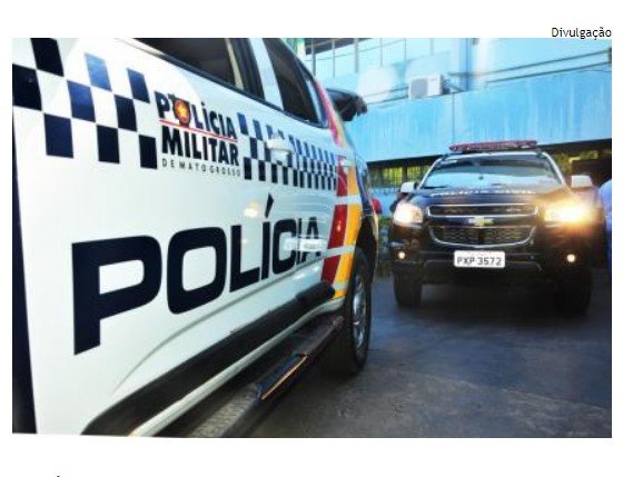 Mulher atropela vizinhos na calçada e invade casa na capital matogrossense