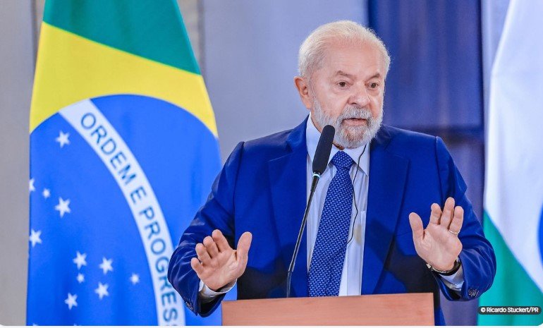 Lula arriscaria impeachment se impedisse prisão de Putin