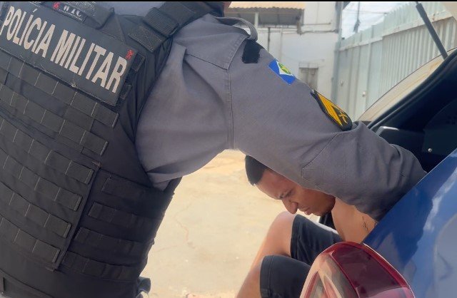 Alvo da operação das policias de Colíder é preso com grande quantia de entorpecentes. (Vídeo)