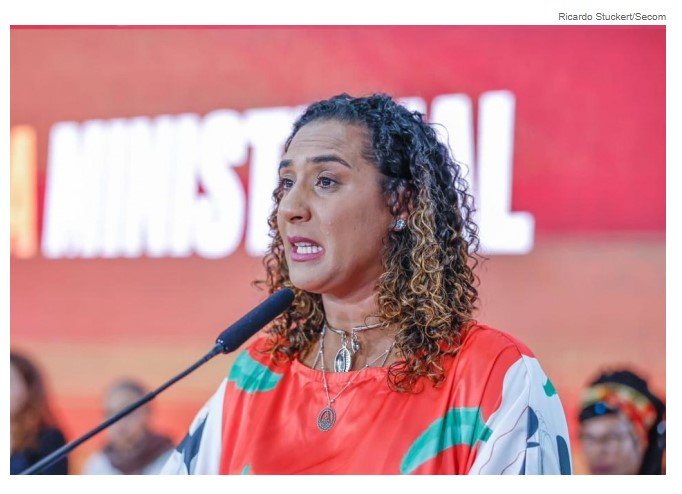 Anielle usa avião da FAB para ir à final da Copa do Brasil e é alvo de críticas