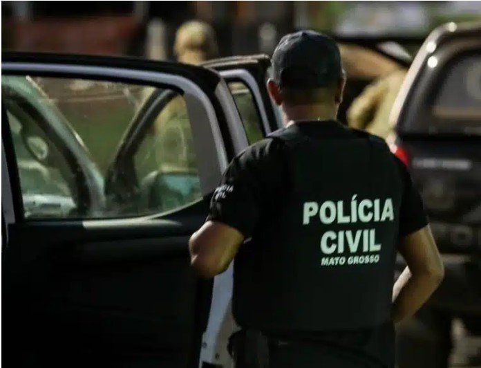Jovem é preso suspeito de agredir a mãe com chutes e vassouradas em MT