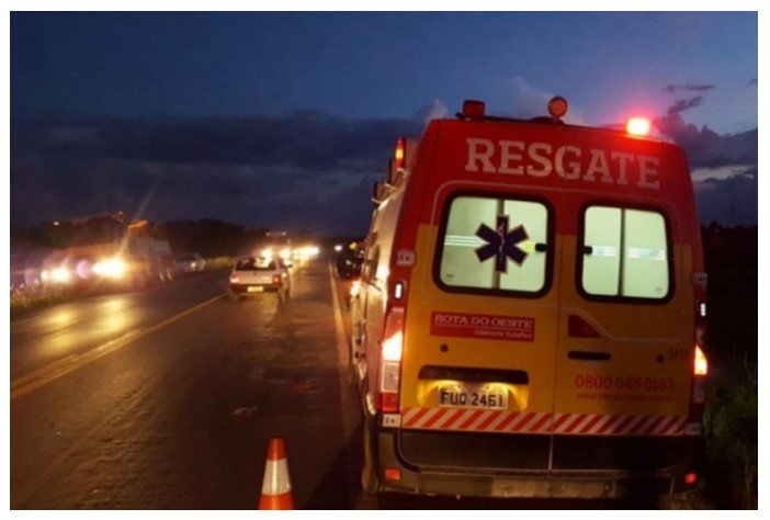 Acidente com veiculo de carga deixa 3 mortos na BR-364 de MT.