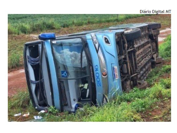 Ônibus tomba e 11 passageiros ficam feridos na BR-163