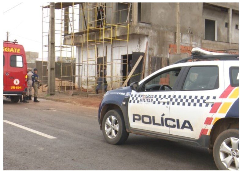 Identificado jovem que foi encontrado morto, com pés e mãos amarradas, dentro de construção em cidade de MT.