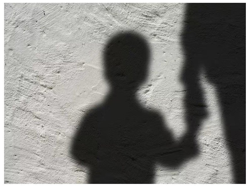 Crimes contra crianças e adolescentes se tornam hediondos e penas ficam mais rigorosas