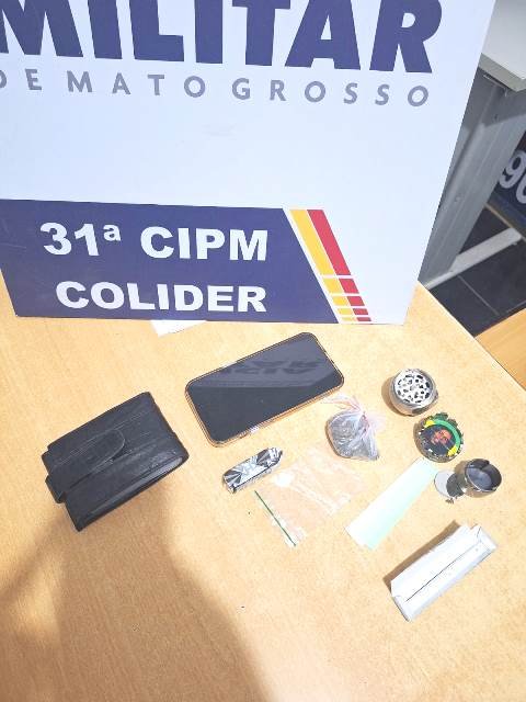 Aluno de escola Estadual de Colíder e detido em posse de Drogas no centro da cidade.