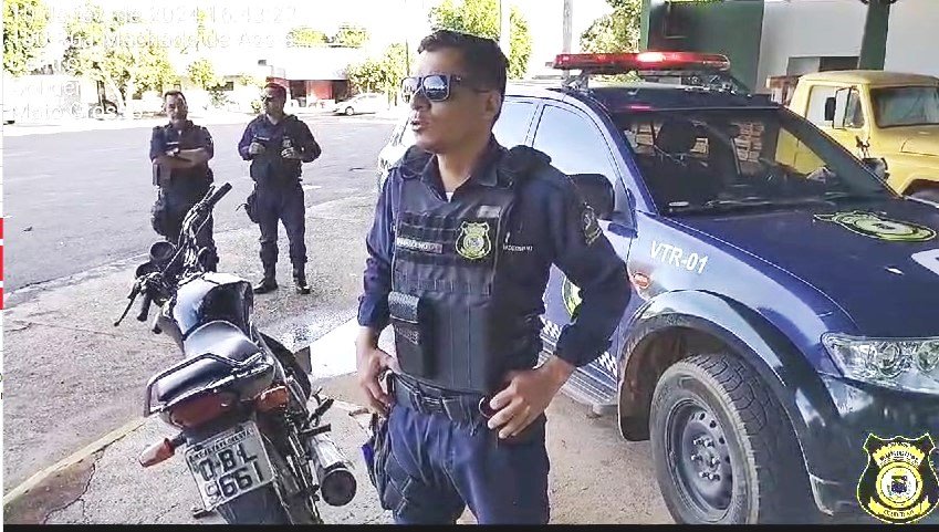 Guardas Municipais de Colíder apreendem moto com quase 70mil em multas. (Vídeo)