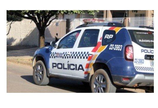 Bandidos prendem idoso em banheiro e fogem com S10 e objetos