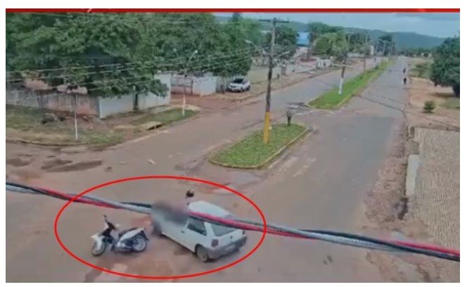 Motociclista é atropelada e arrastada por motorista embriagado e sem CNH em MT; veja vídeo