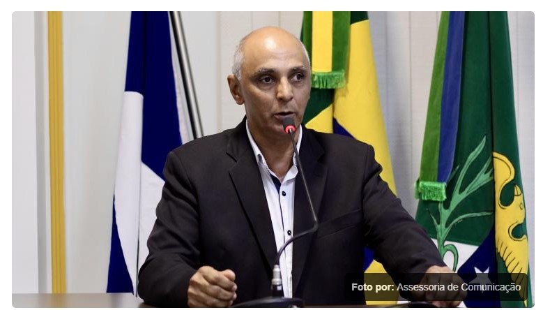 Presidente da Câmara vereador Zé Moreira propõe medidas importantes para o combate aos focos da dengue.