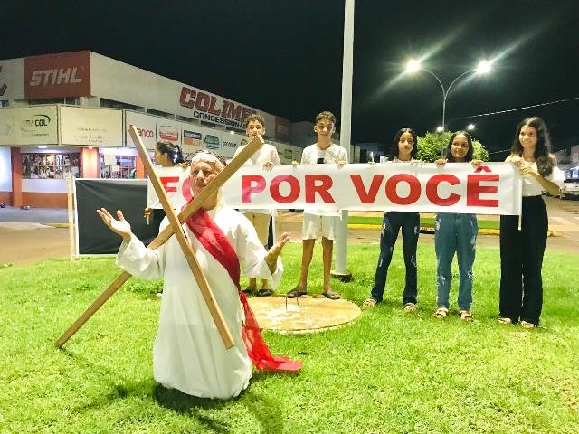 IBN de Colíder encenou a paixão de cristo no centro da cidade. (Vídeo)
