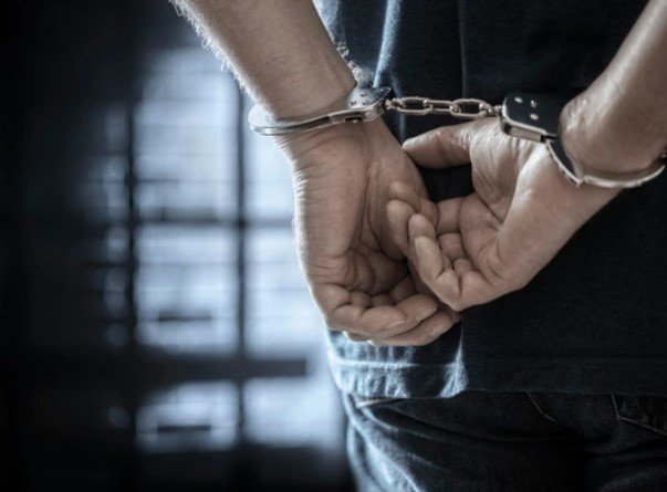 COLÍDER: Homem foi preso tentando invadir casas no bairro Jardim Alvorada.