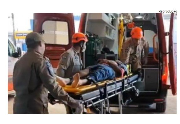 Piloto fica ferido em queda de avião agrícola no interior; 3 em uma semana