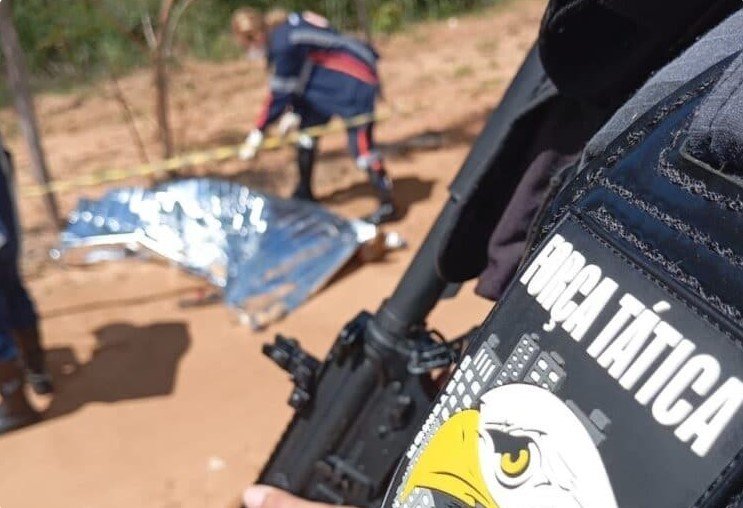 Trio morre em confronto com policiais após roubo em Poxoréu