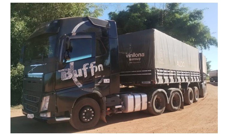 MT: Bandidos sequestram motorista e roubam carreta com carga de soja avaliada em R$ 786 mil