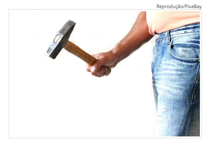 Mulher nega noite de sexo, é espancada e ameaçada de morte com marretinha