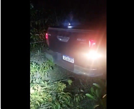 PM de Colíder recupera camionete Hilux furtada durante a festa de aniversario de Nova Canaã.