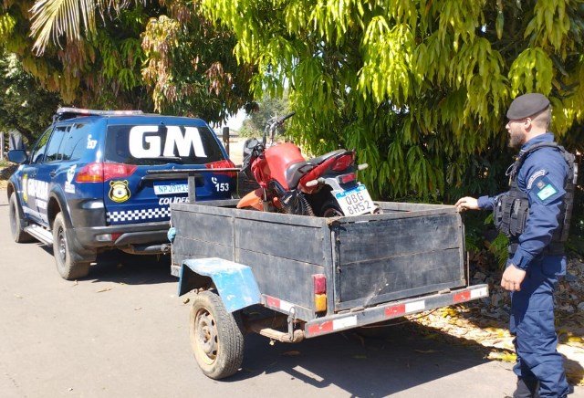 Guarda Municipal de Colíder recupera e entrega moto furtada no domingo (26). (Vídeo)