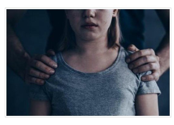 Homem é preso em flagrante após assediar e oferecer dinheiro crianças de 7 anos para ficaram sem roupa no interior de MT