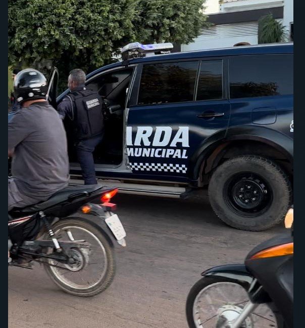 Jovem em Colíder passa tira onda dá o dedo para os Guardas e vai preso por desacato.