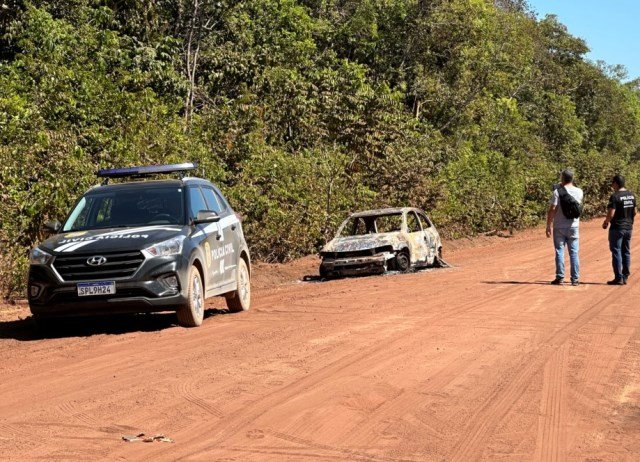 COLÍDER: Carro com corpo carbonizado são localizados pela polícia em área rural da cidade. (Vídeo)