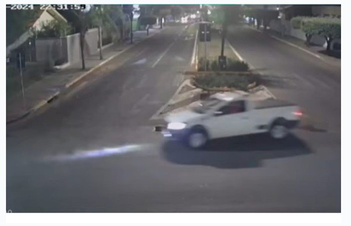 Motorista `amostradinho´ dá cavalo de pau na frente da Rotam e é preso em MT; vídeo