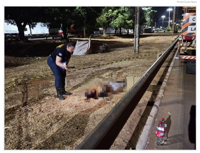 Andarilho é atacado durante briga e morto com golpes na cabeça na madrugada