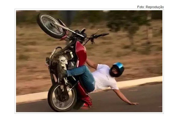 COLÍDER: Jovem sem CNH e preso empinando moto.