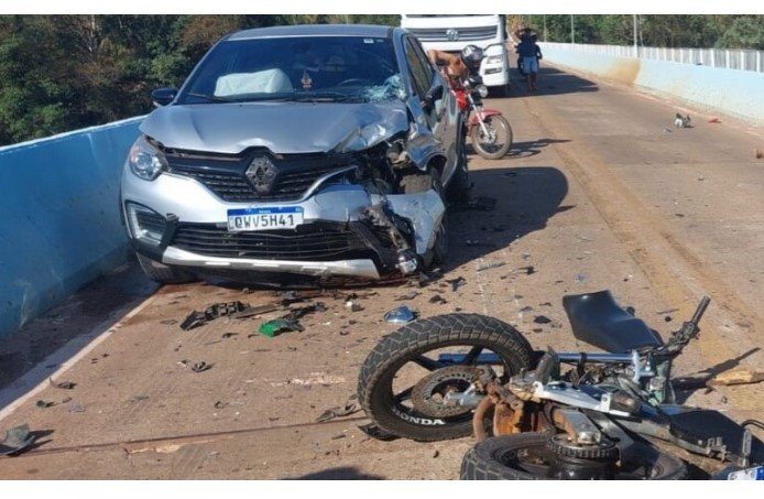 Motociclista morre após colisão frontal com veículo na ponte do Rio Araguaia, em Torixoréu
