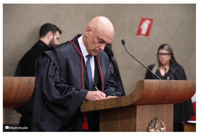 URGENTE: Mensagens revelam uso não oficial da Justiça Eleitoral por Gabinete de Moraes contra bolsonaristas, diz Folha