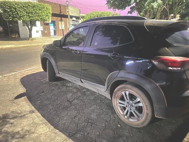 COLÍDER: Policia recupera em tempo recorde carro roubado, o veiculo estava escondido numa mata. (vídeo)