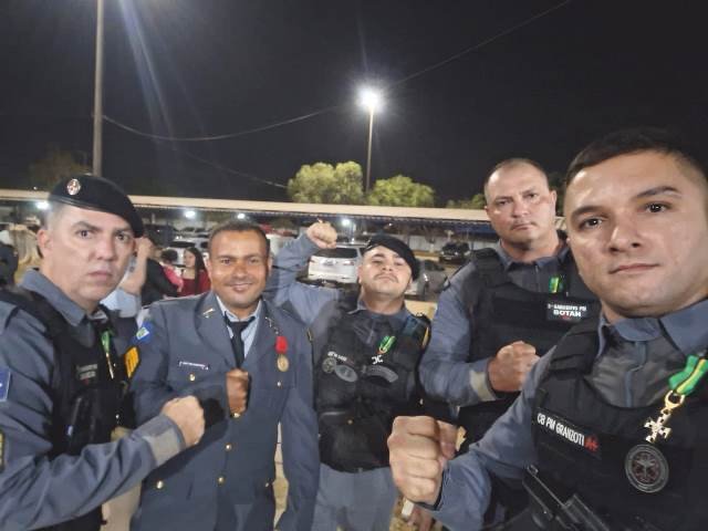 Polícia Militar entrega medalhas da Ordem 'Homens do Mato' para 127 autoridades militares e civis
